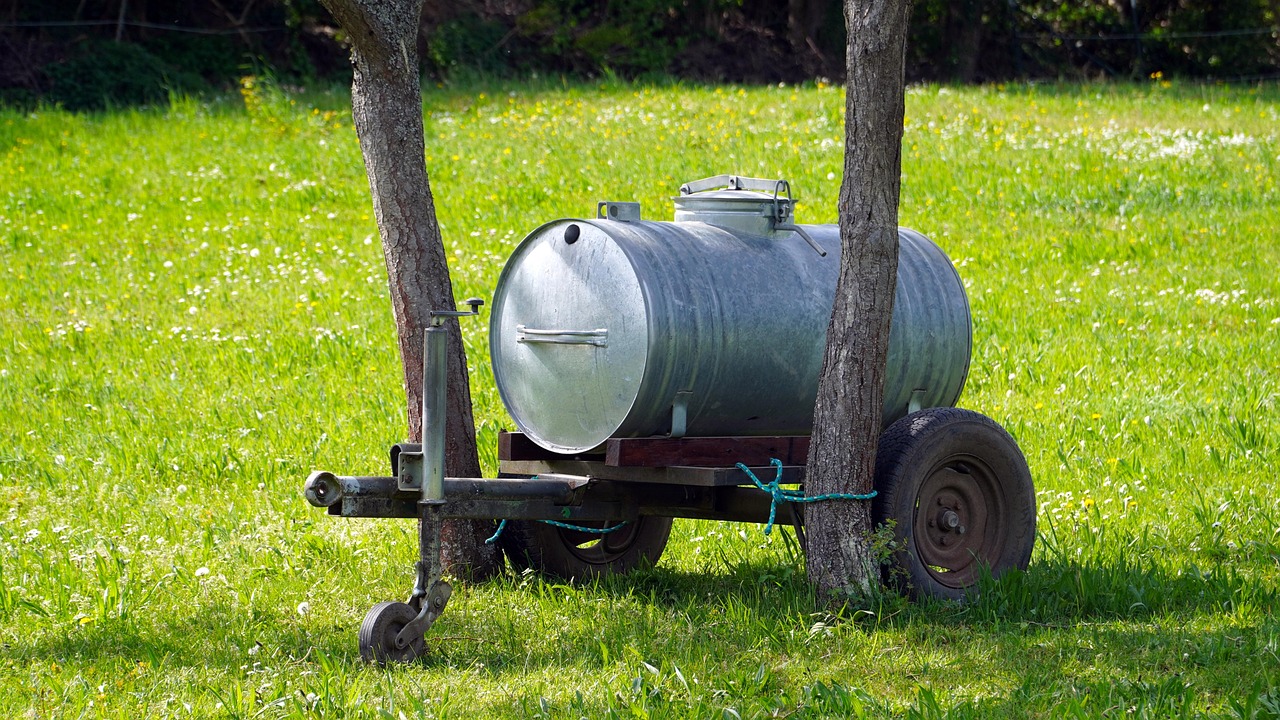 installation de réservoirs d'eau souterrains : solutions efficaces pour stocker l'eau en toute sécurité, adaptées aux besoins résidentiels et industriels.