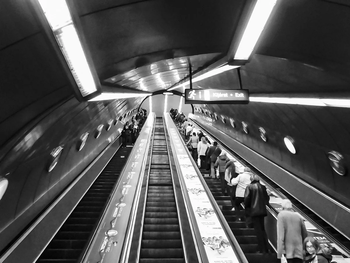 Découvrez le prix moyen d'un monte-escalier Stannah en 2026 : guide complet