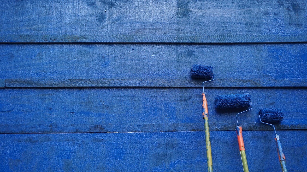 Peindre vos murs : conseils pour un effet moderne et durable en 2023